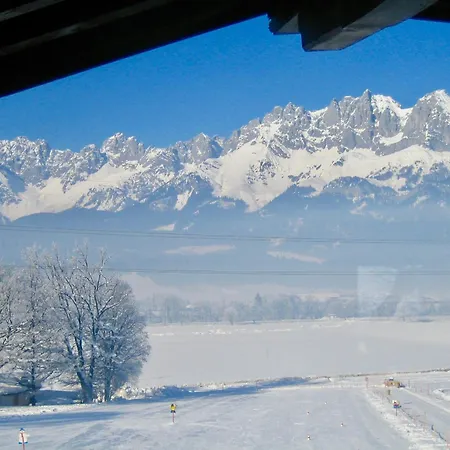 Alpen Kitzbuehel アパート