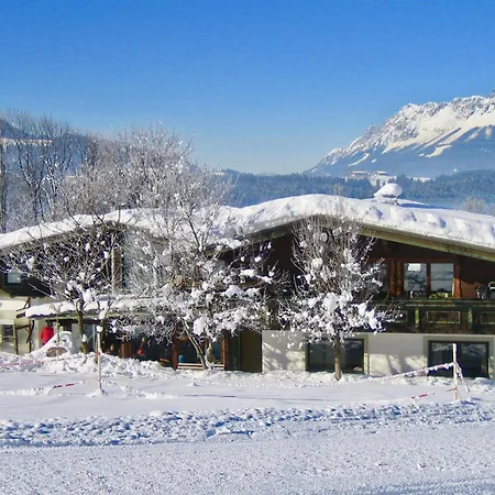 Alpen Kitzbuehel アパート エープス