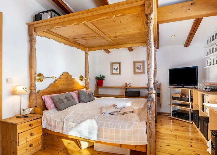 Alpen Kitzbuehel * エープス