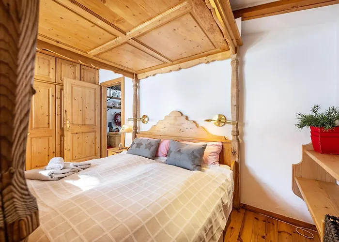 Alpen Kitzbuehel Апартаменты Эббс